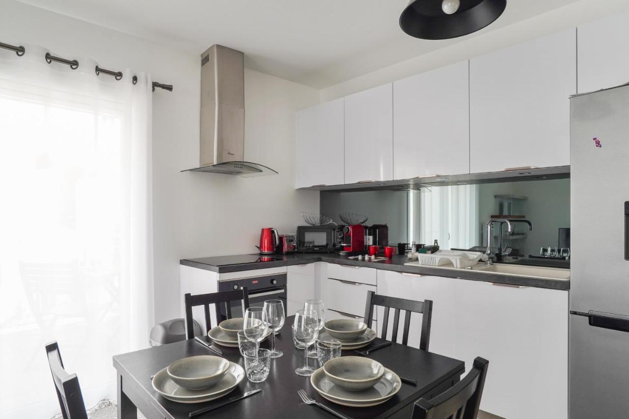 Appartement Des Tours - Welkeys La Rochelle  Esterno foto